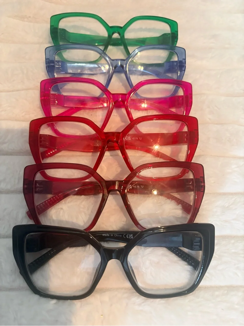 Oversized Cat-Eye Fashion Glasses — Multi Color Options reading glasses +1.00